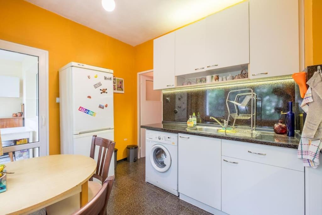 סופיה Beautiful Flat In Central Location By Flat Mаnager מראה חיצוני תמונה