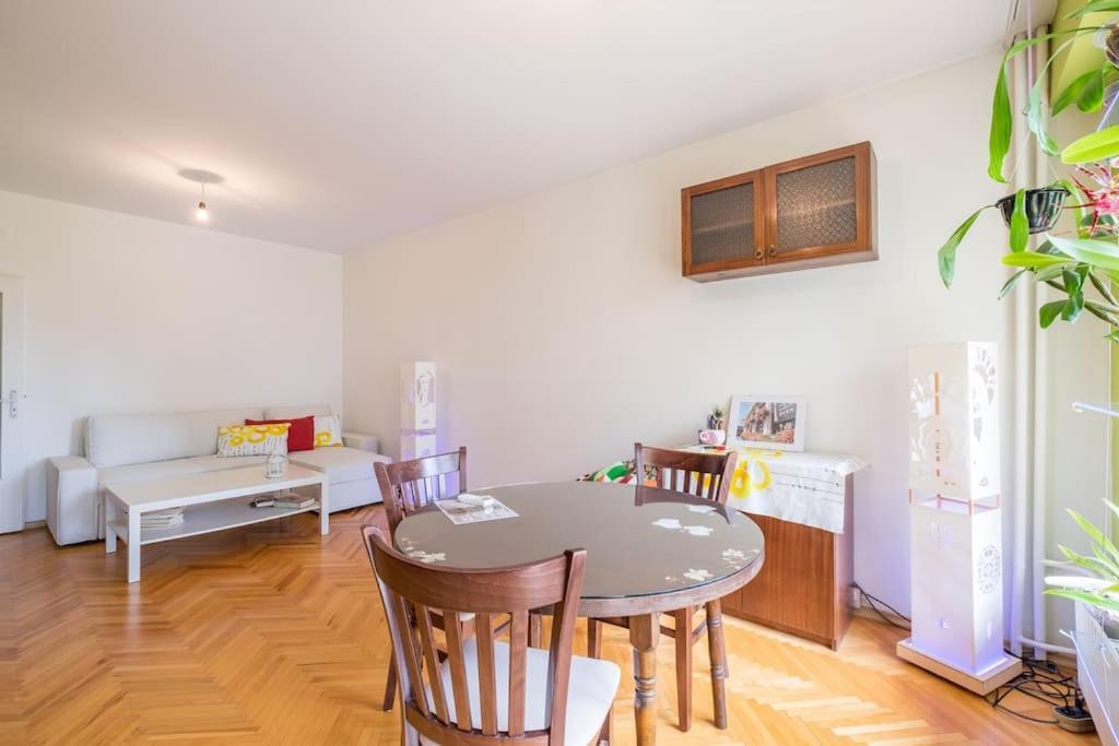 סופיה Beautiful Flat In Central Location By Flat Mаnager מראה חיצוני תמונה